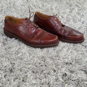 Mens dress shoe